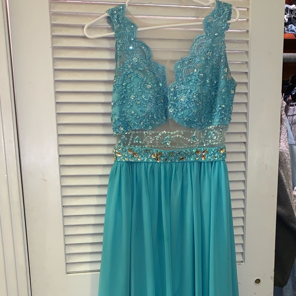 blue prom dress